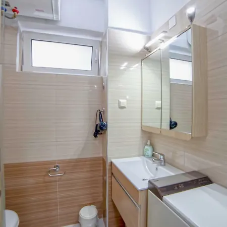 דירה Spacious Double העיירה רתימנו